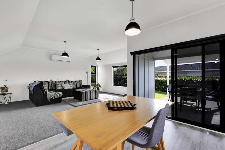 15 Poplar Grove Whalers Gate_14