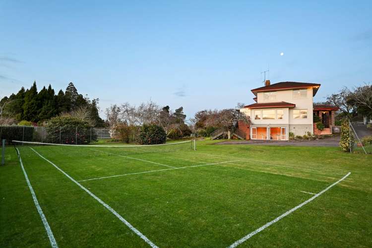 148 Lake Crescent Hamilton Lake_26