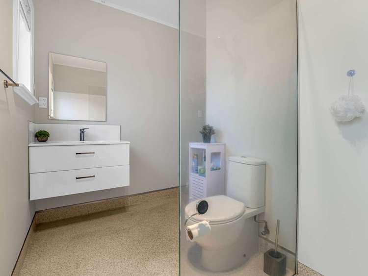 66 Great North Road Saint Johns Hill_17