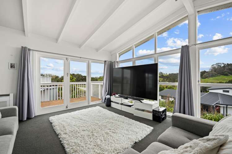5 Hebe Lane Maungaturoto_14