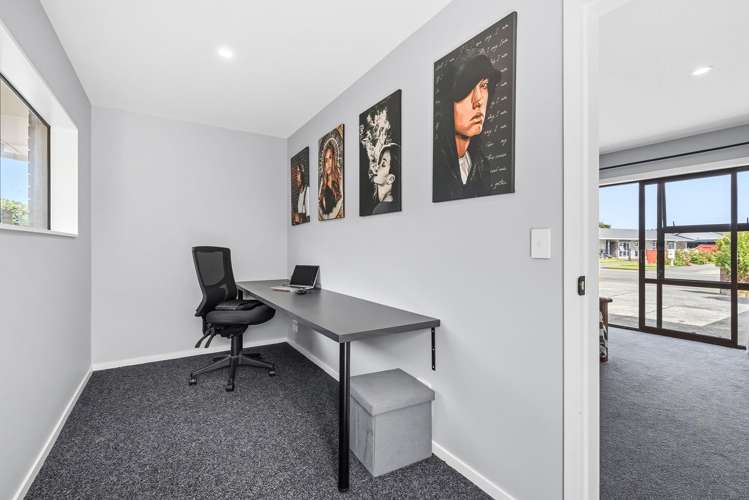 7 Easton Way Levin_19