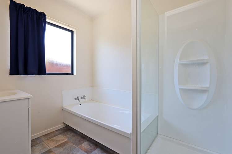 207 Knight Street Hastings_7