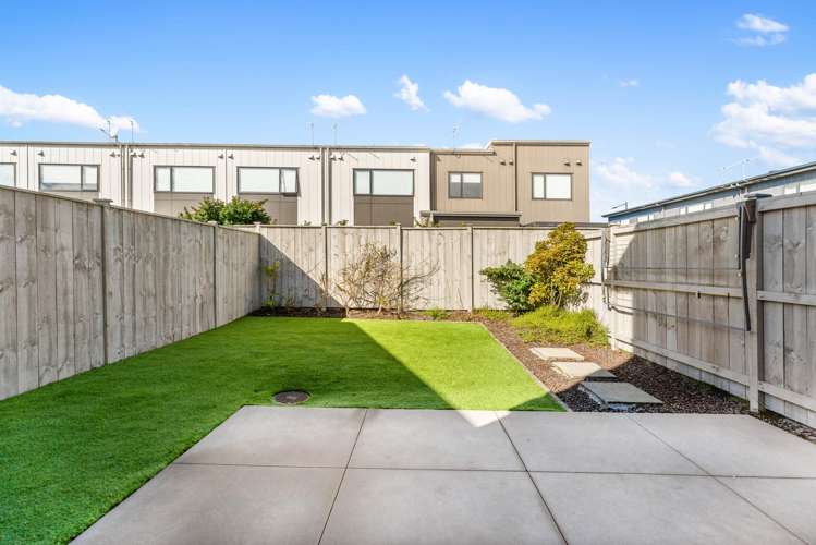 6 Orona Place Takanini_3