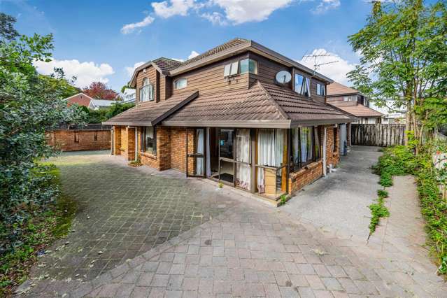 1/11 Mount Saint John Avenue Epsom_2