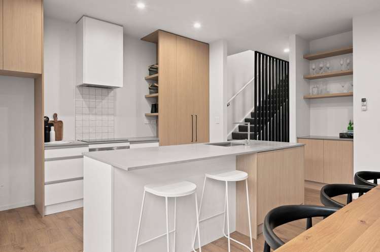 4/125 Tristram Street Hamilton Central_2