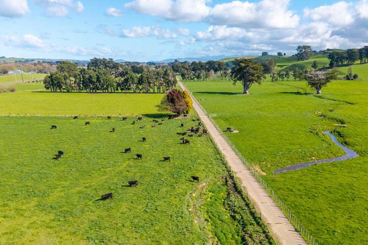 493 Scarborough Road Pahiatua_19