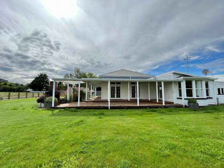 131 Port Street East Feilding_10