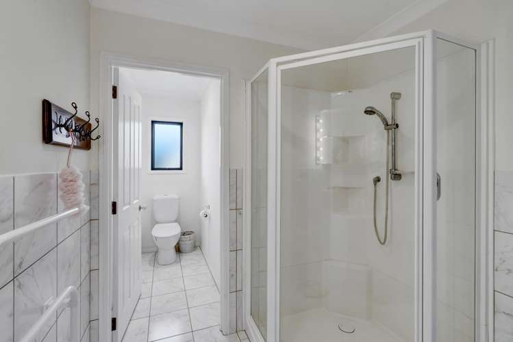 3 Karina Road Merrilands_23