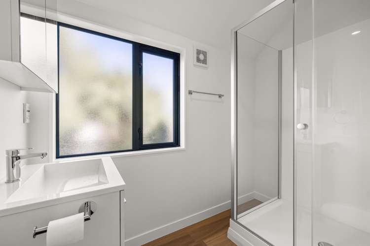 4/324 Worcester Street Linwood_7