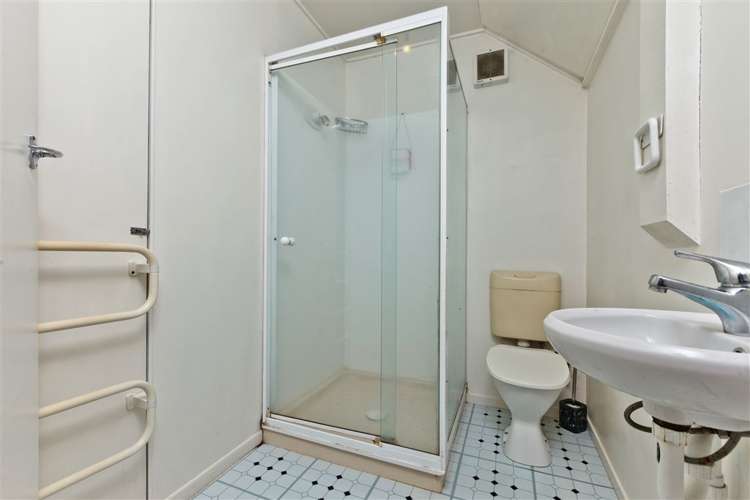 2/6 Corunna Road Milford_11