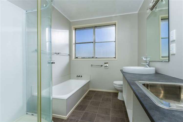 12 Marewa Street Te Atatu South_16