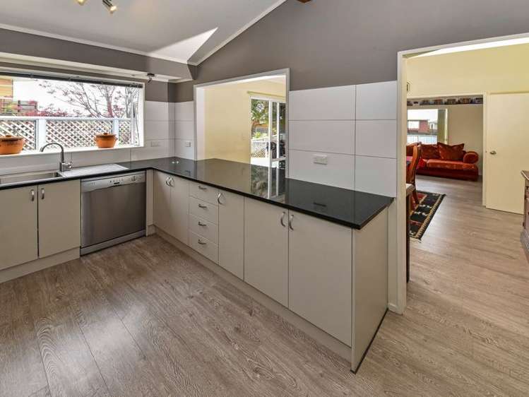 30 Hadley Wood Drive Wattle Downs_3