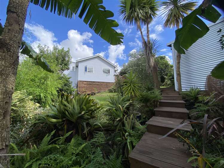 15 Viewland Avenue Onehunga_16