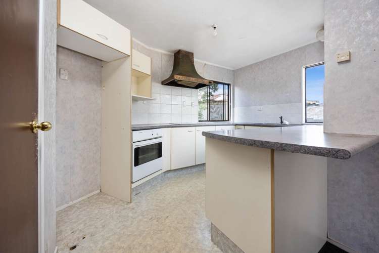 262 Great North Road Henderson_8