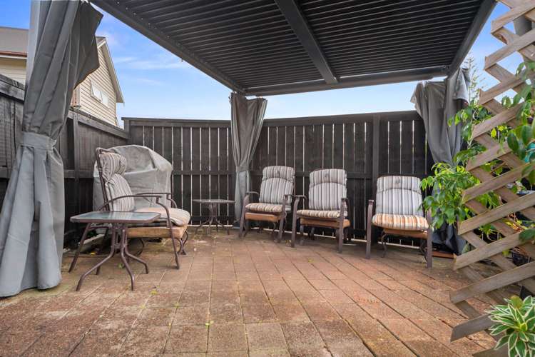 A/325 Royal Road Massey_14