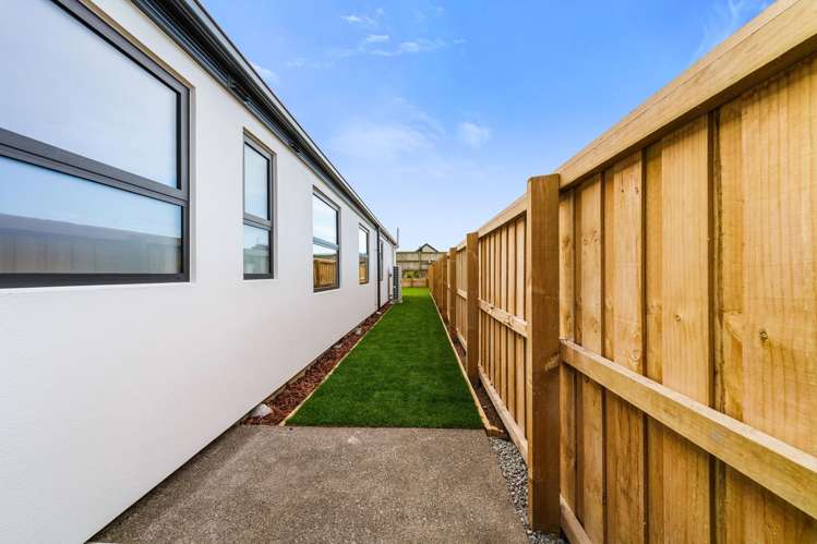 22 Greenslade Drive Lincoln_33