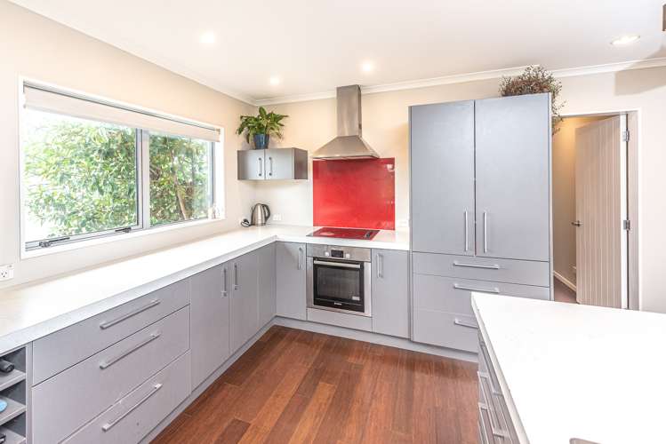 87 Wikitoria Road Whanganui Airport_6