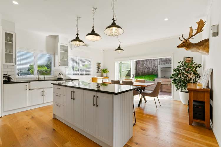 312 Birdwood Road Massey_6