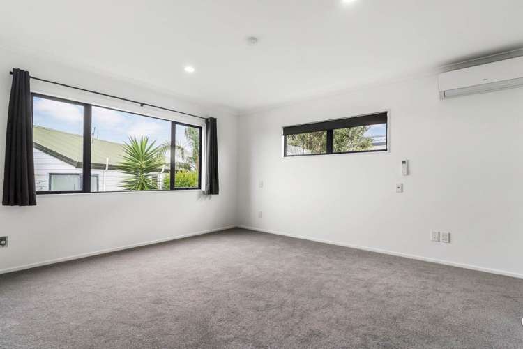 5/35 Highgrove Lane Totara Vale_9