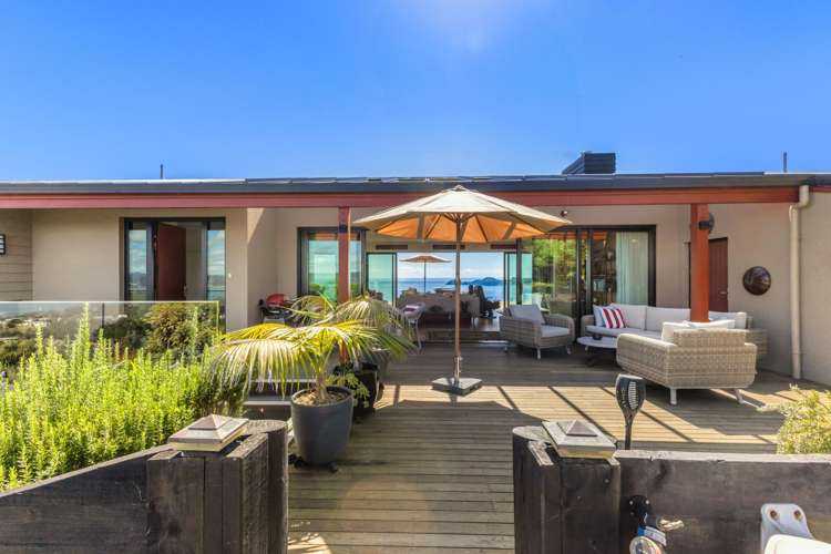 47 and 49 Russell Heights Russell_1