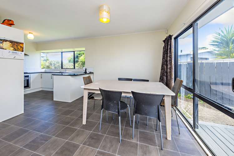 2/100 Maich Road Manurewa_8