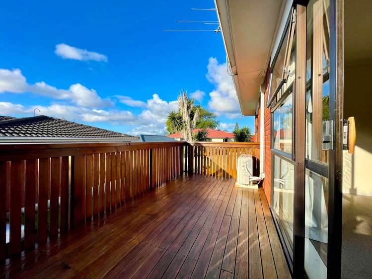 2/3195 Great North Road New Lynn_2
