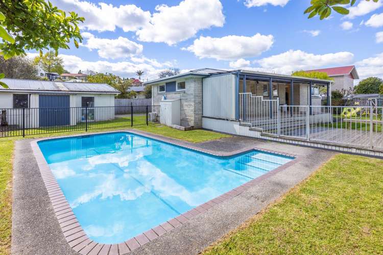 11 Robyn Place Dinsdale_1