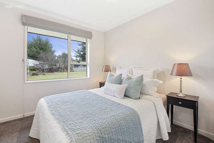 2383 South Eyre Road West Eyreton_11