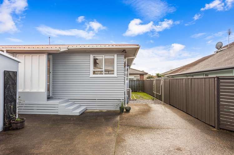 24B Edward Avenue Orewa_19