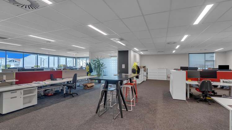 69 Seymour Street Hornby_17