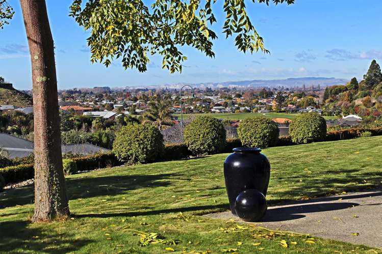 114 Kent Terrace Taradale_19