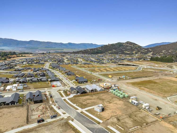 3 Stonehenge Road Wanaka_3