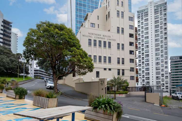 10h/23 Emily Place Auckland Central_17