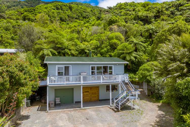 33 Belvue Bay Road Havelock_1