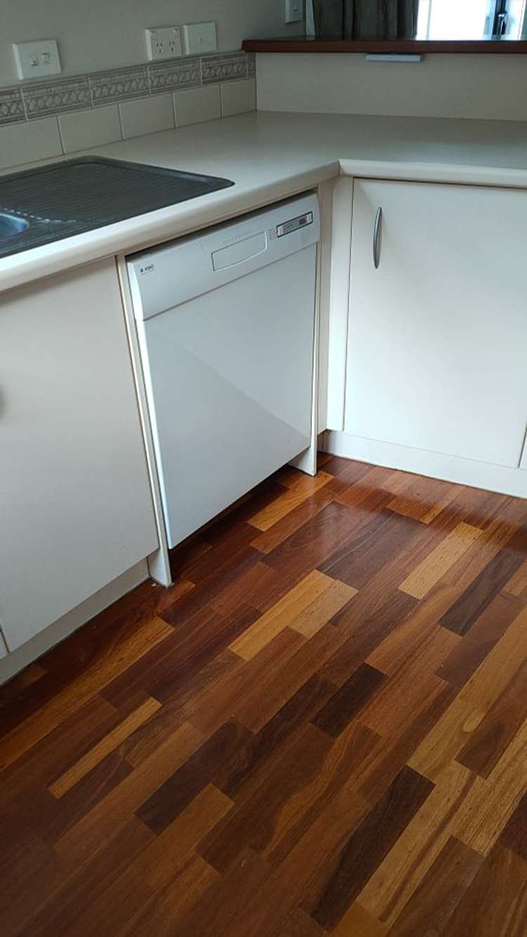 295 Main Road Tawa_15