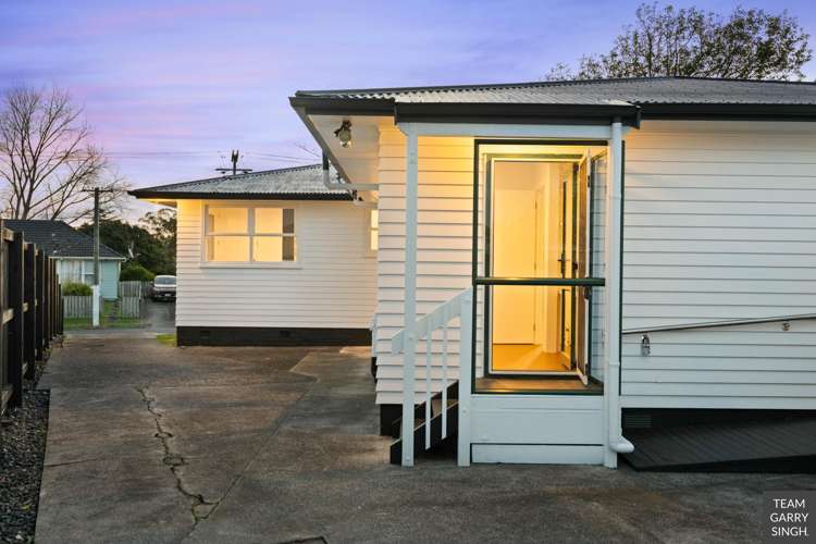 34 Antrim Crescent Otara_32