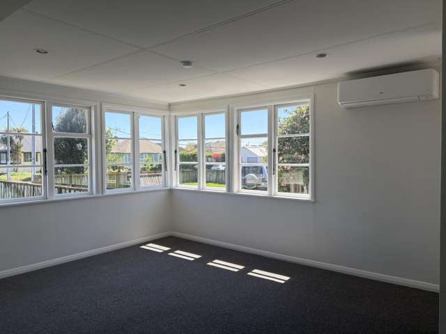12 Rawlings Street 2738_2
