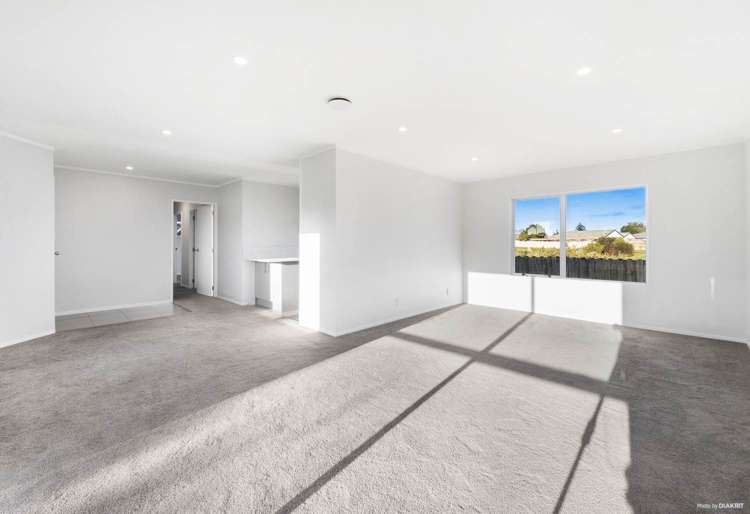 11 Lutana Place Burswood_3