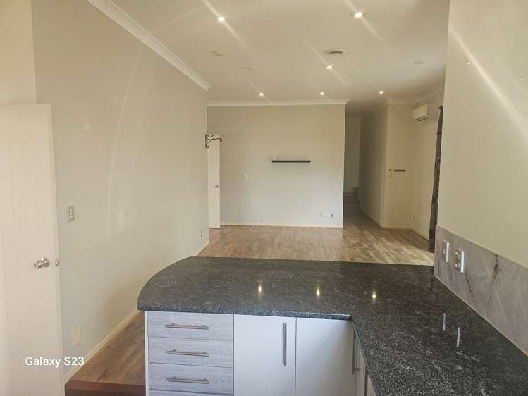 11 Ballydonegan Rise East Tamaki_8