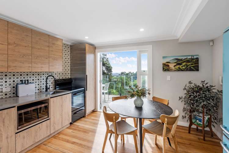 97 Scenic Drive Titirangi_18