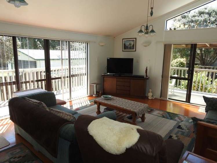 17 Pauanui Beach Road Pauanui_11
