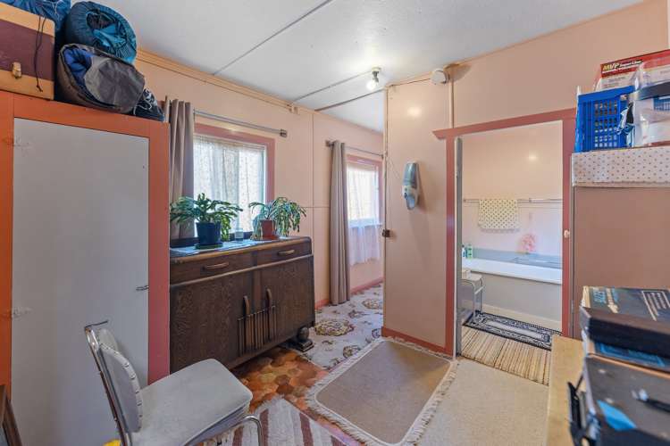 16 Scotia Street Port Chalmers_12