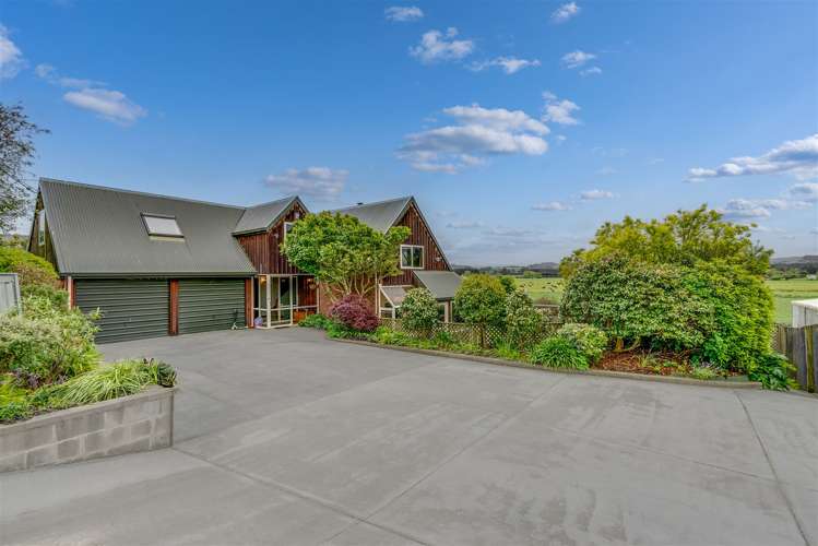 1816 Cust Road Cust_24