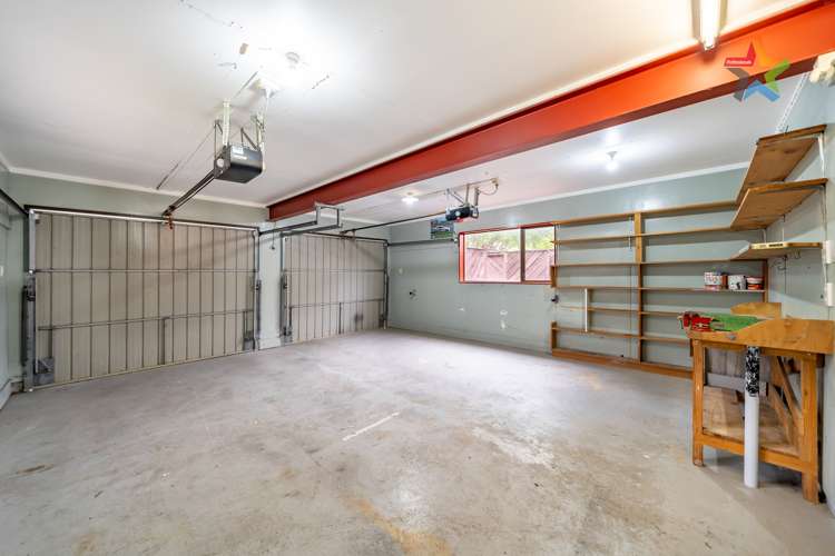 19 Mcenroe Grove Naenae_12