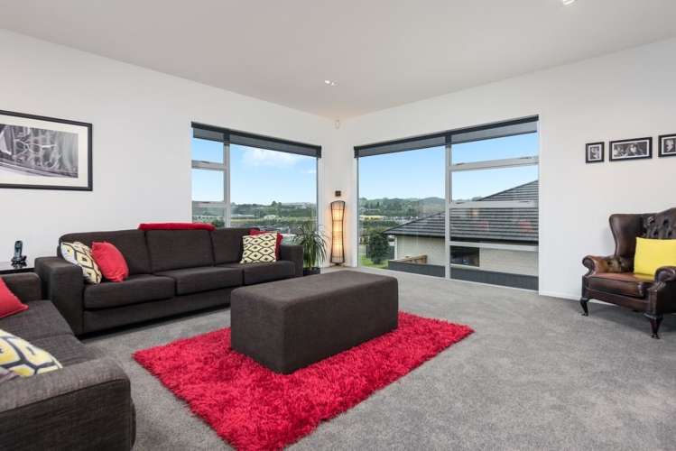 7 Crater Close Pyes Pa_5