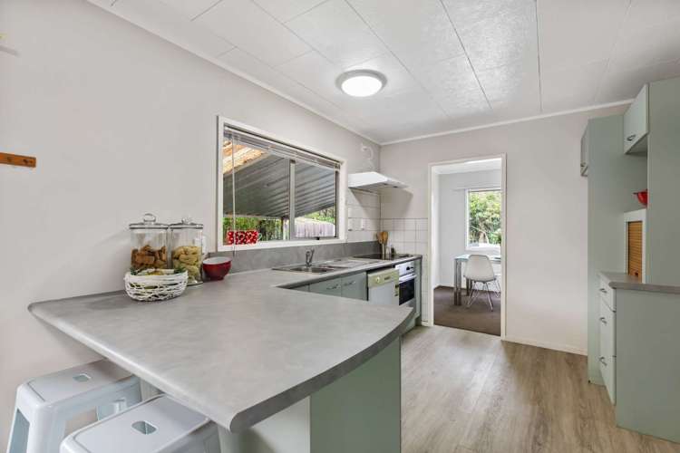 2/34a Glenorchy Street Glen Eden_4