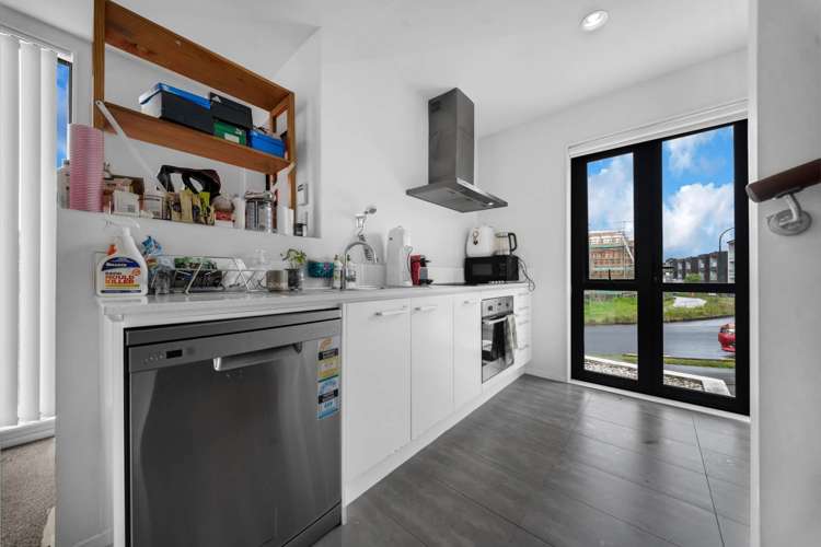 17/10 Silver Moon Road Albany Heights_6