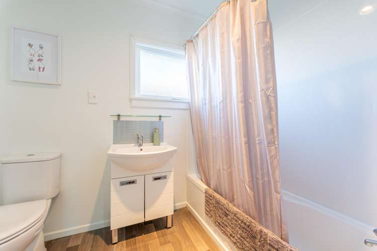 14 Bathgates Road Waimate_13