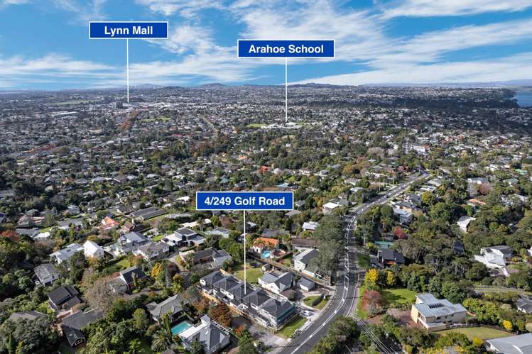 249 Golf Road Titirangi_21