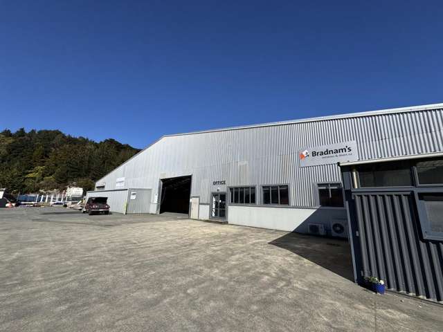 Quality high-stud in Upper Hutt